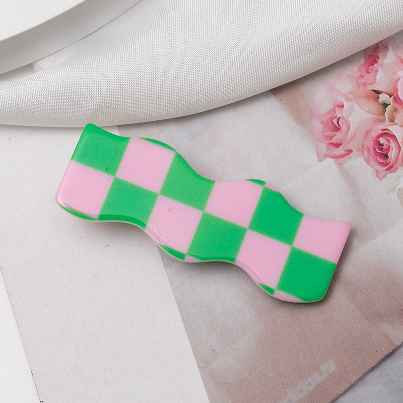 Checkers hair clip